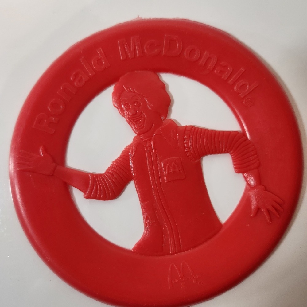 Vintage 1993 Ronald McDonald Red Flying Disc Toy McDonald's Collectible 5.5"